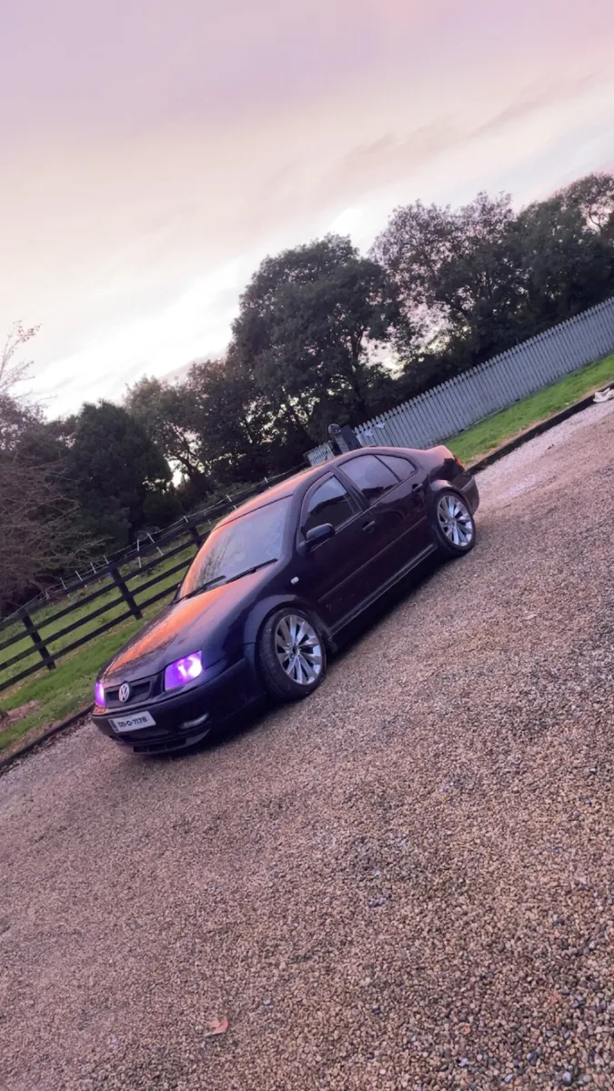 Volkswagen Bora 2005 - Image 1