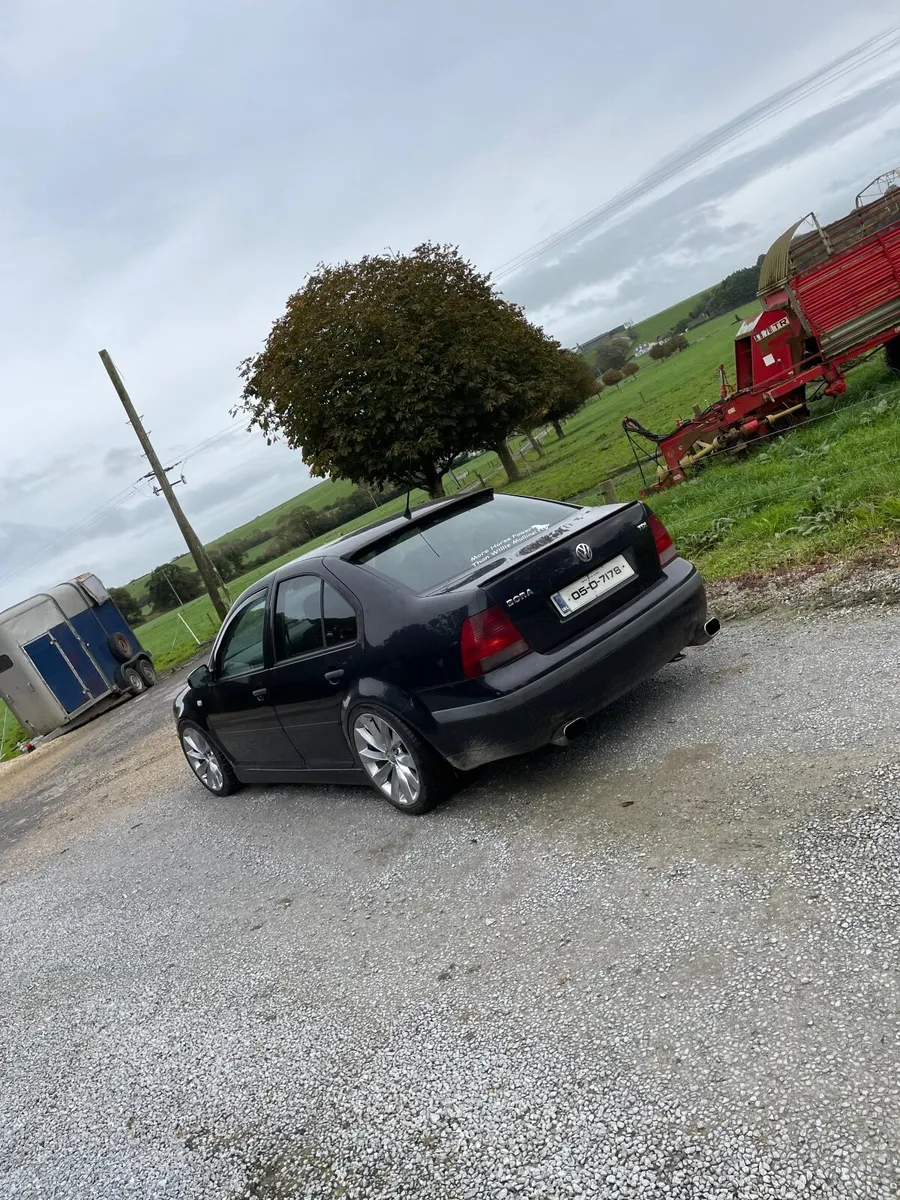 Volkswagen Bora 2005 - Image 3