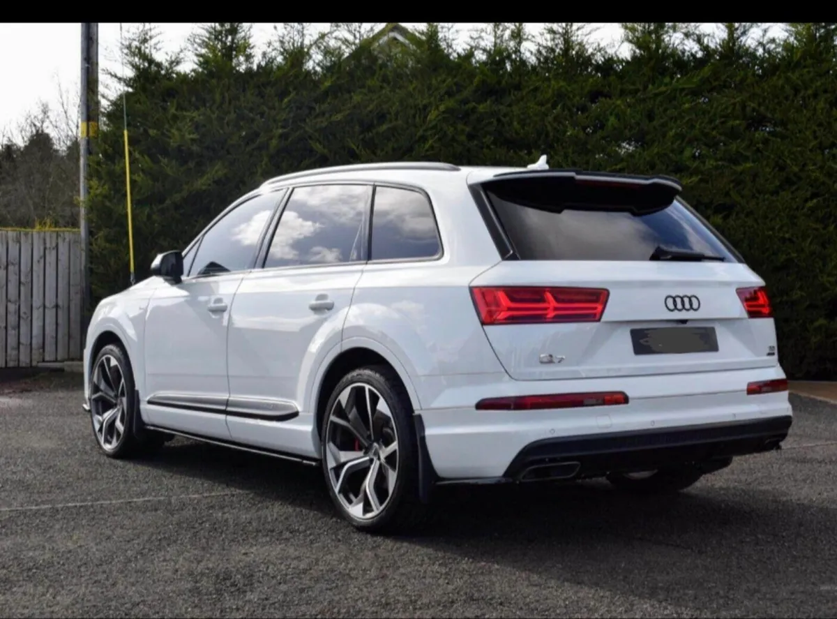 Audi Q7 - Image 3