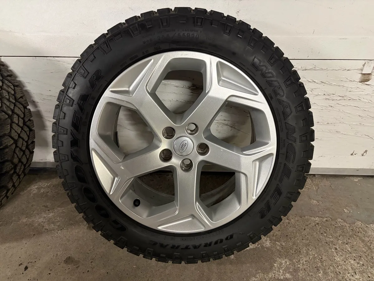 Wrangler Tyres on Range Rover Alloys - Image 3