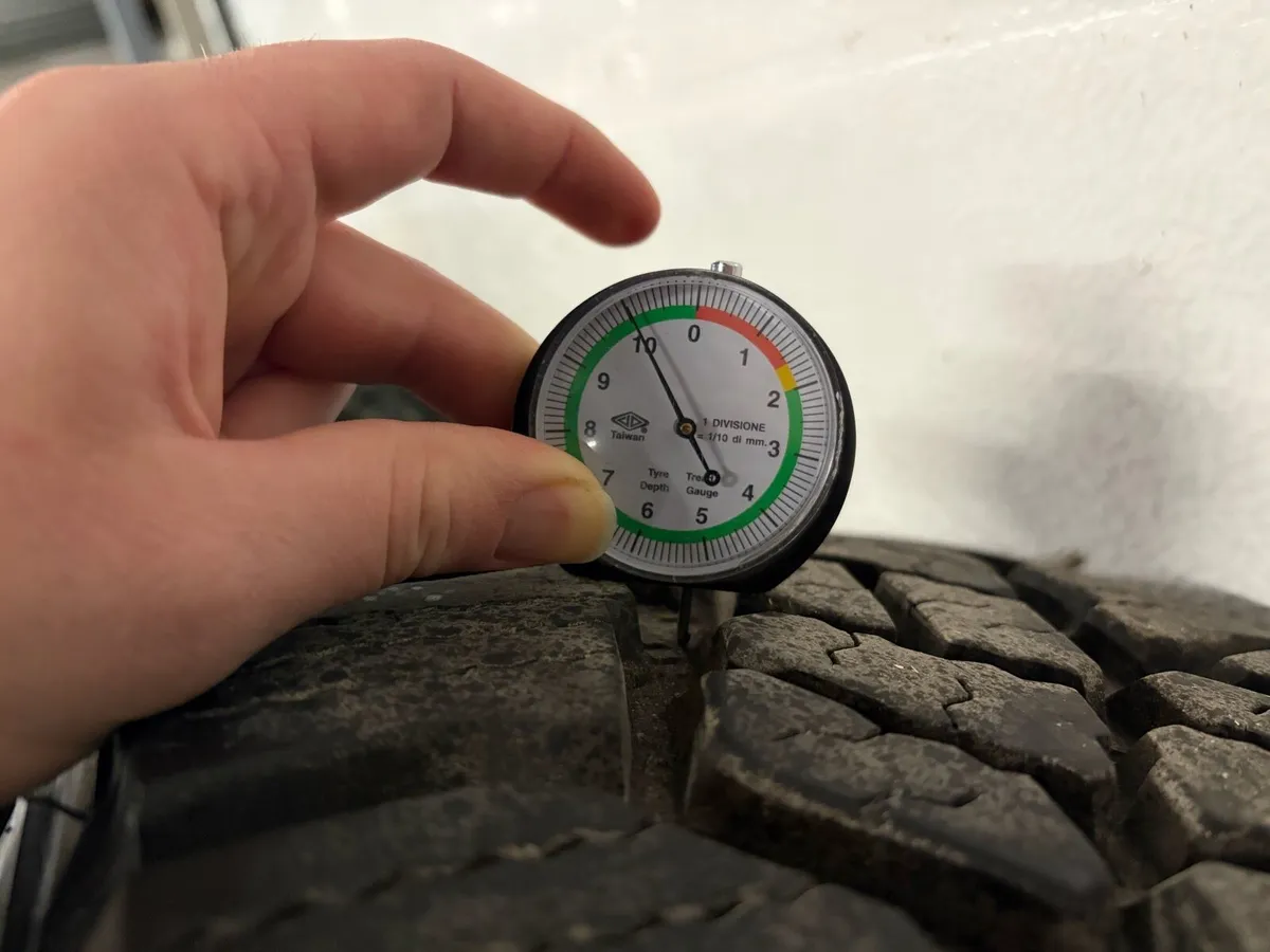 Wrangler Tyres on Range Rover Alloys - Image 4