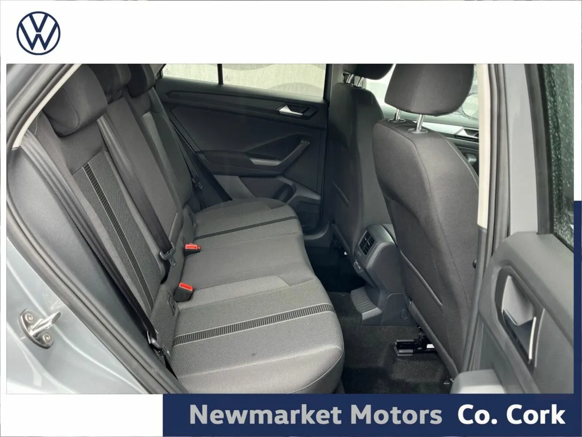 Volkswagen T-Roc 252 REGISTRATION EDITION 75 2.0TD - Image 3