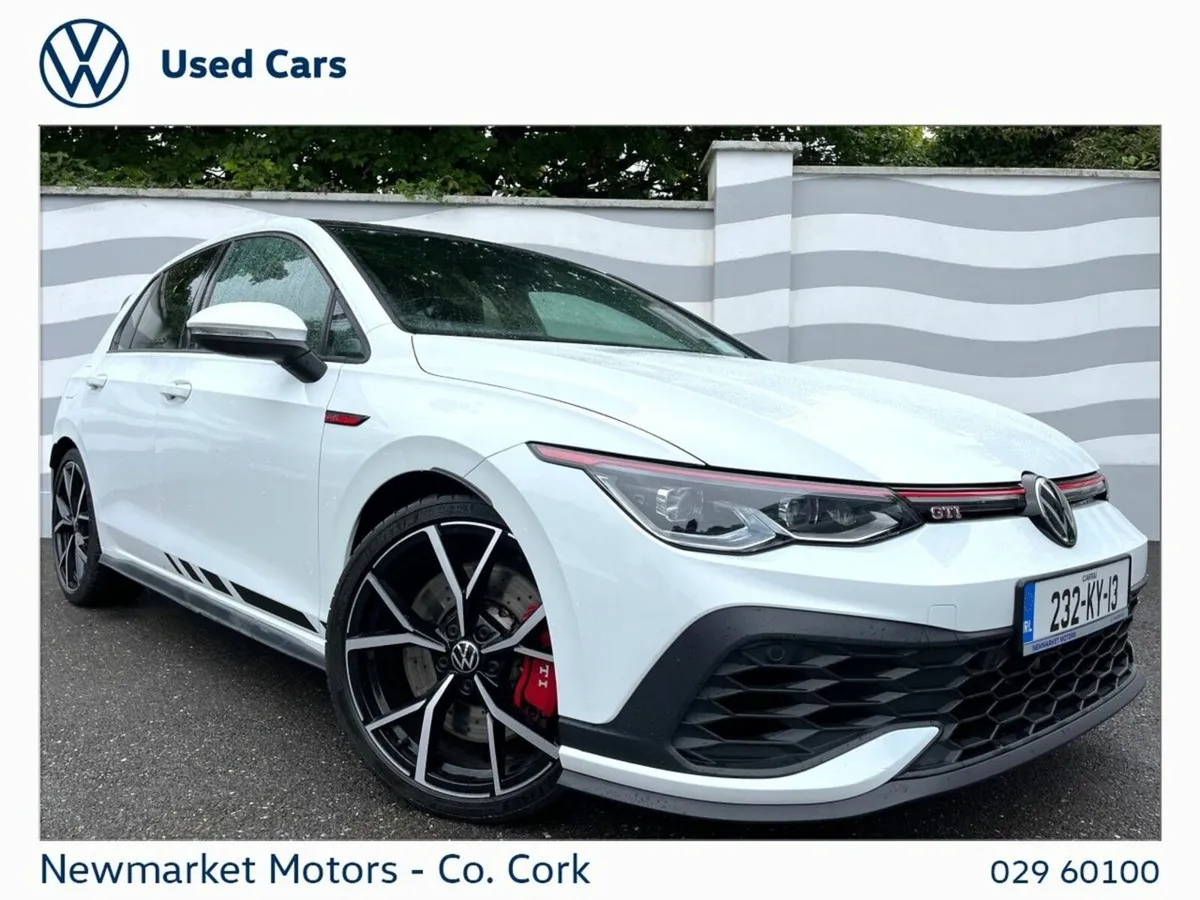 Volkswagen Golf SUNROOF CLUBSPORT GTI 2.0TSI 300BH - Image 1