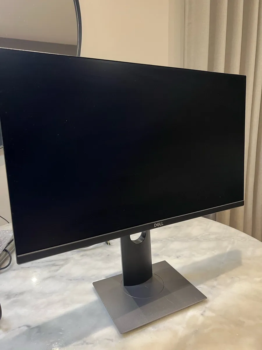 Dell 24-Inch Monitor + Webcam + headset + Keyboard - Image 2