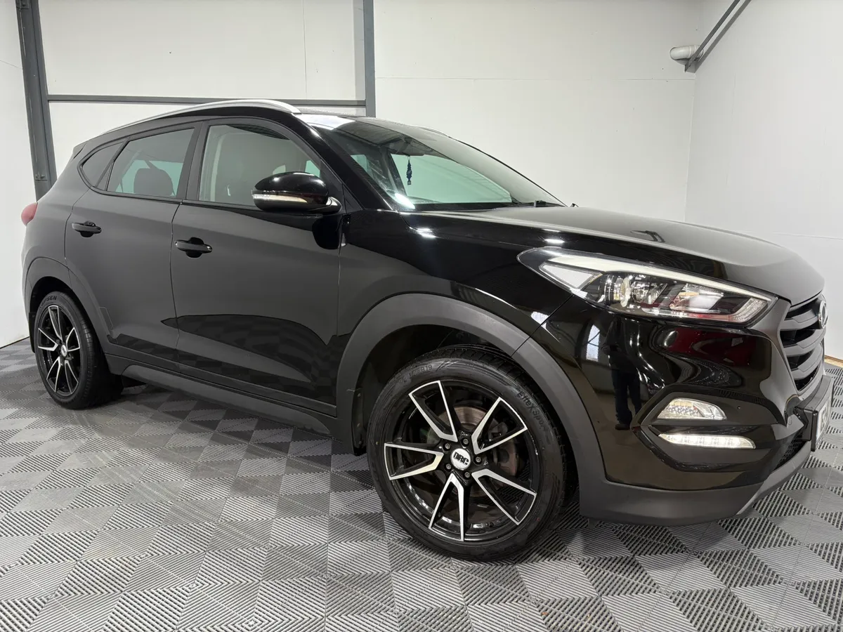 2016 Hyundai Tuscon Executive 1.7 CRDi - Image 2
