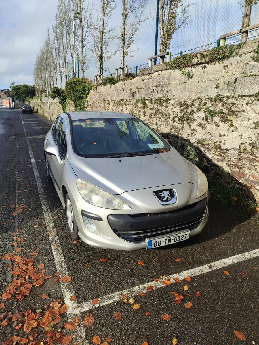 Peugeot 308 2008 - Image 1