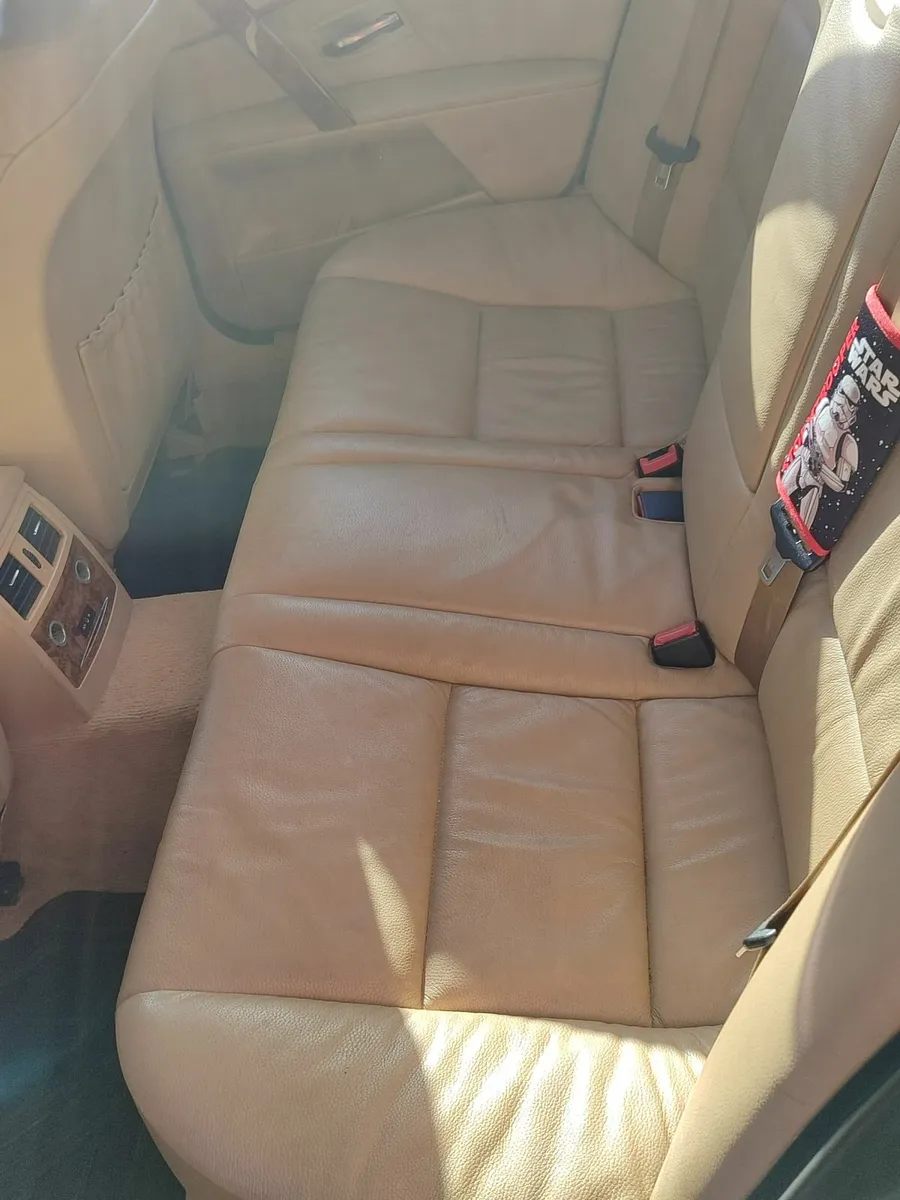 BMW 5-Series 2007 - Image 3