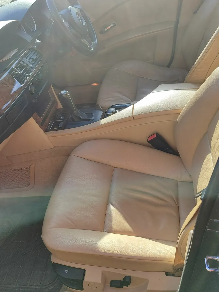 BMW 5-Series 2007 - Image 4