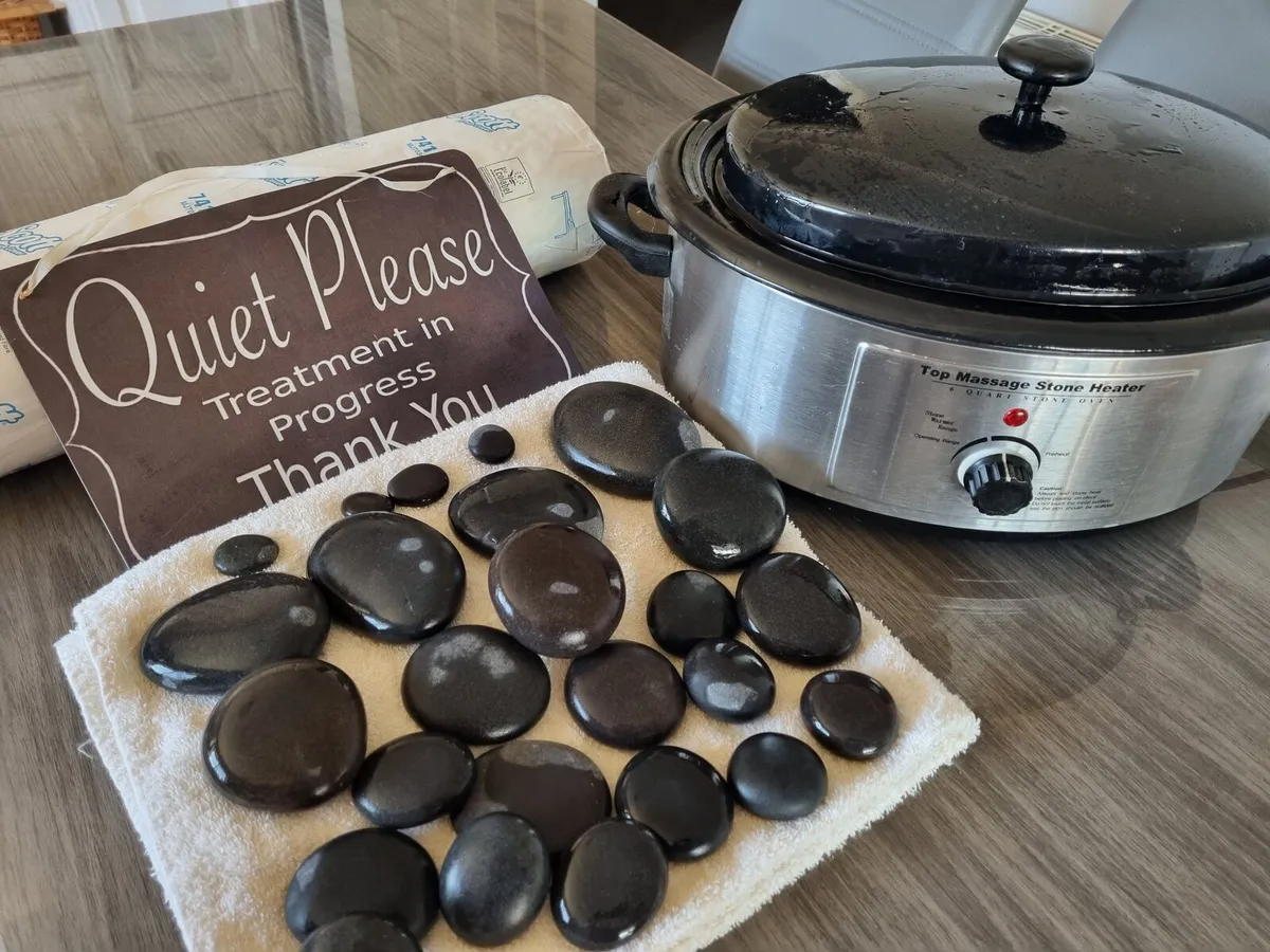 Massage bed and hot stone machine kit - Image 3