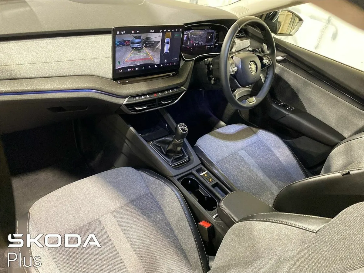 Skoda Octavia Combi Selection Box 2.0TDI 115bhp - Image 4