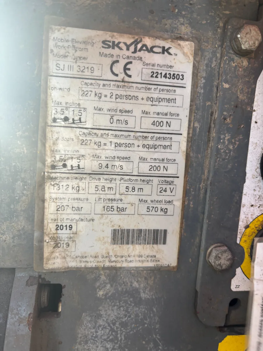 Skyjack SJIII 3219 Electric Scissor Lift 7.8m - Image 4