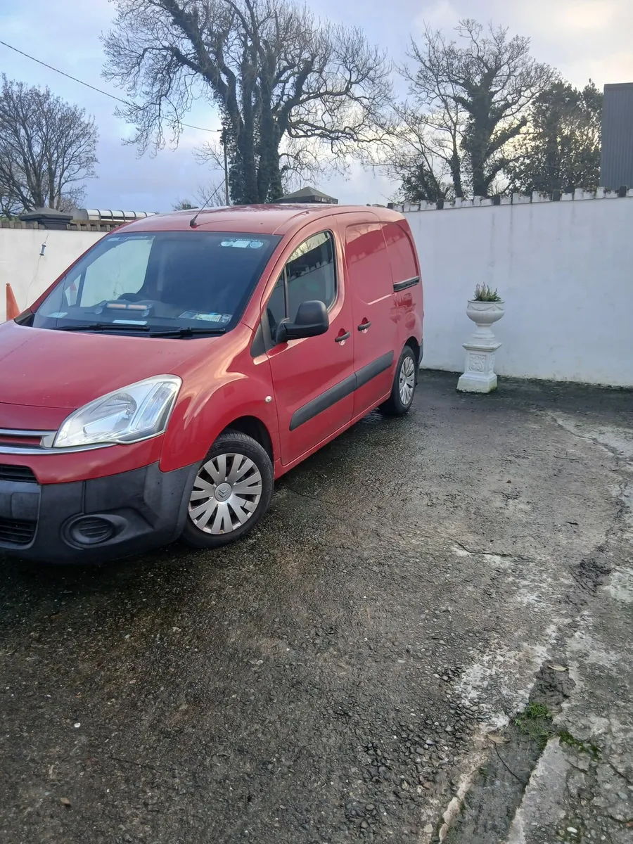 Citroën Berlingo 1.6d...3 seater..142reg.. - Image 3