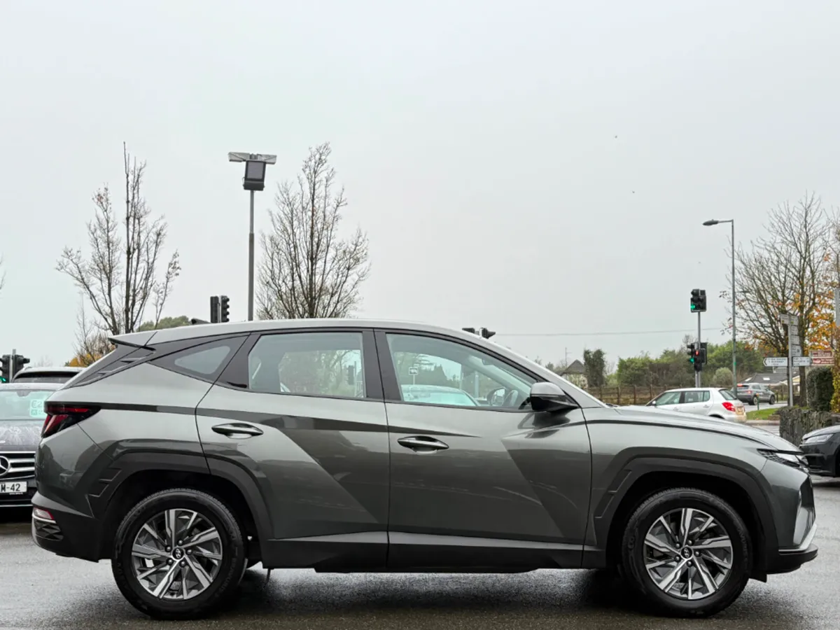 Hyundai Tucson 1.6D COMFORT PLUS *IRISH CAR* - Image 4
