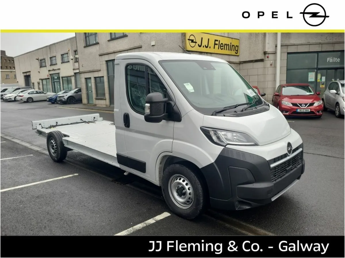 Opel Movano Chassis & Cab 3.5T Heavy L4 Floor Cab - Image 1