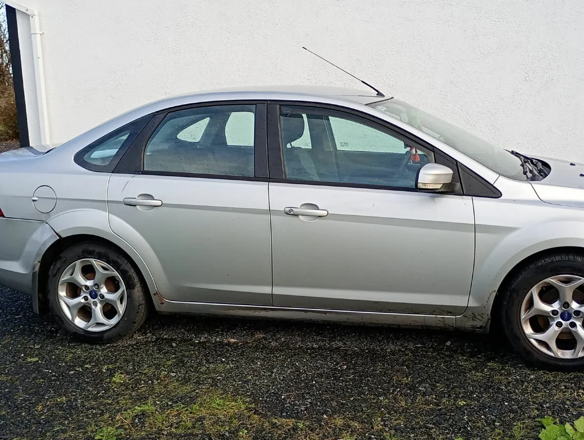 Ford Focus 2011, read ad - Image 3