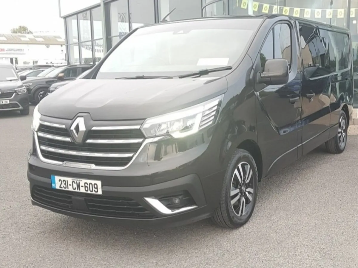 Renault Trafic EXTRA SPORT CREW CAB 6 SEATER - Image 3