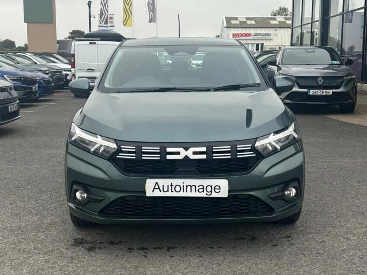 Dacia Sandero Expression TCe 90 5Sp GSR2 - Image 2