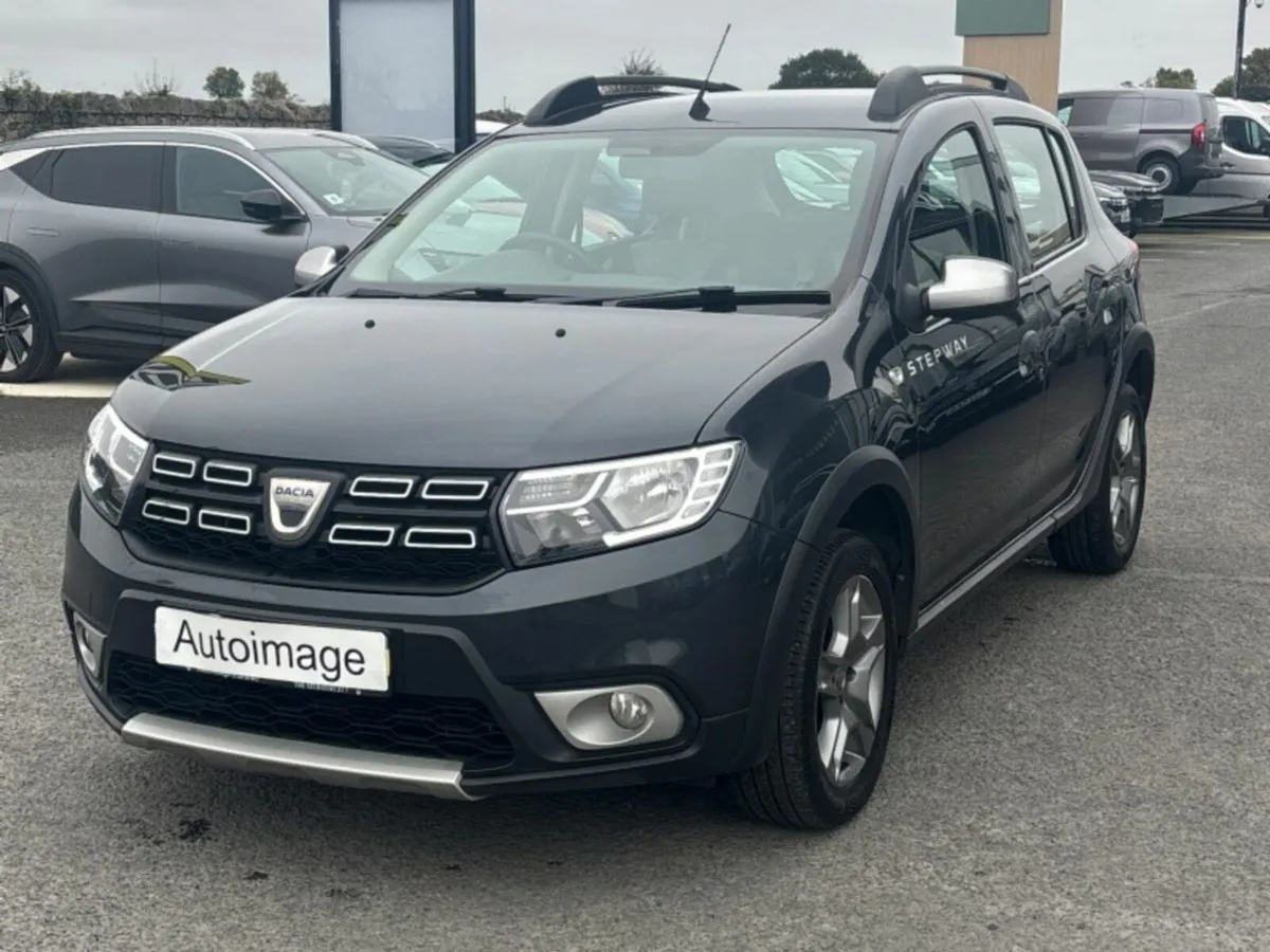 Dacia Sandero Stepway Blue dCi 95 STEPWAY Signatur - Image 3