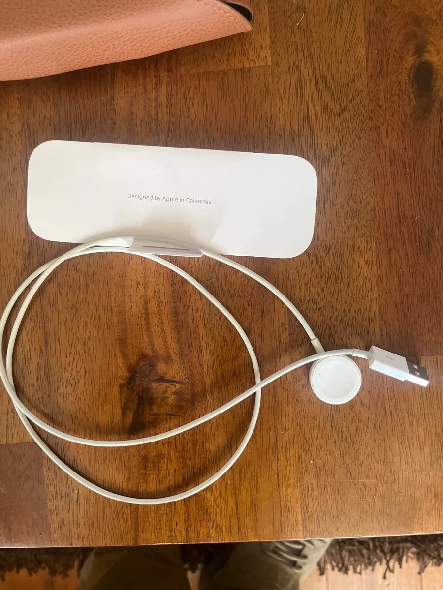 Apple Watch charging cord - Image 2