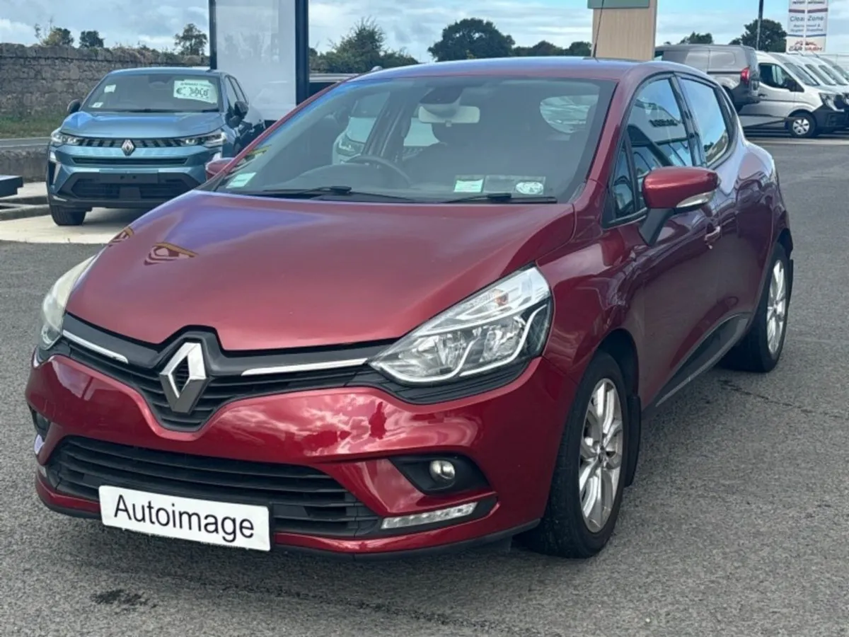 Renault Clio 1.2 MAIN DEALER SALE / FULLY SERVICED - Image 3