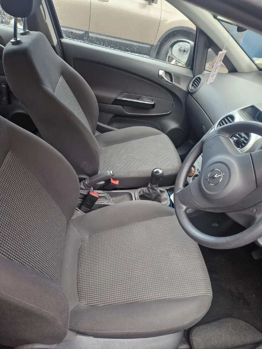 Opel Corsa 2012 low miles!! - Image 2