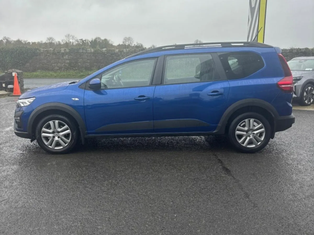 Dacia Jogger TCe 110 Comfort - Image 4