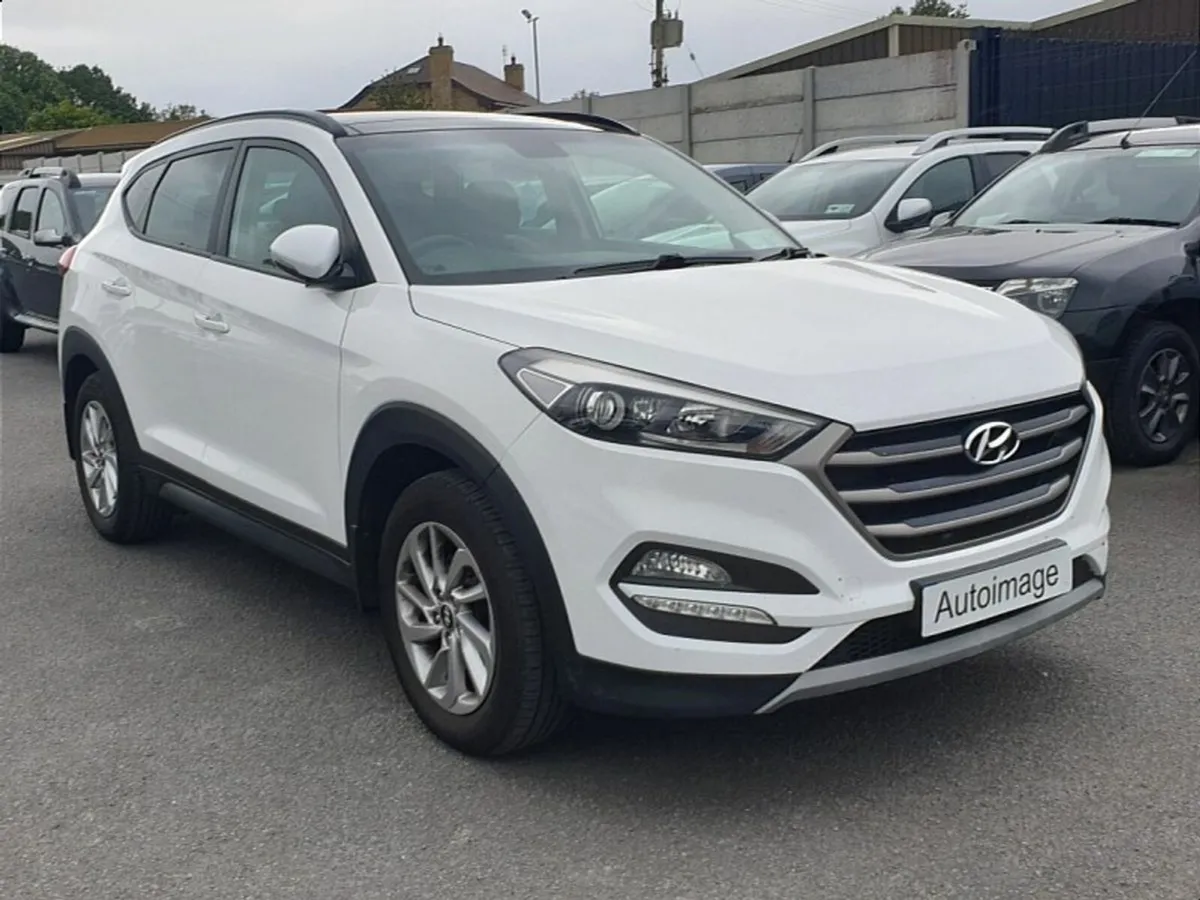 Hyundai Tucson 1.7 D Premium (Leather/Sunroof) - Image 1