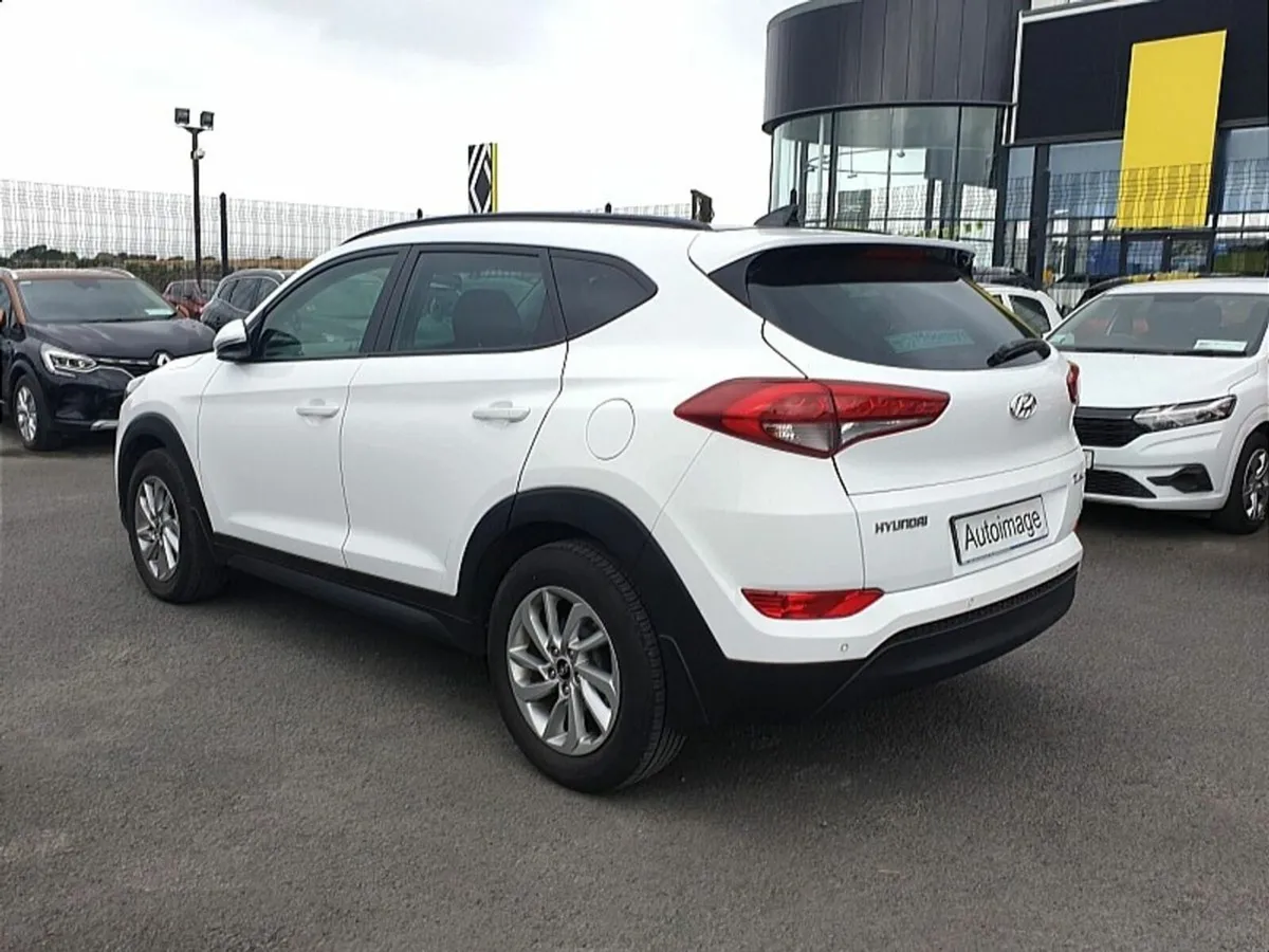 Hyundai Tucson 1.7 D Premium (Leather/Sunroof) - Image 2
