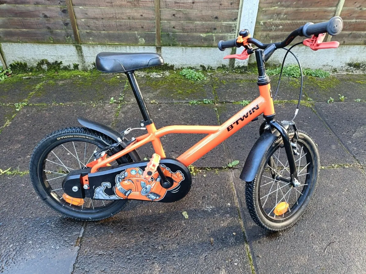 BTWIN Kids Robot 500 16" 4-6 years bike - Image 1