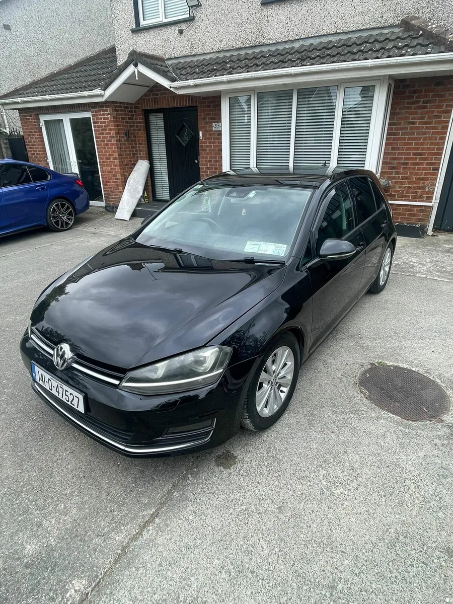 Volkswagen golf - Image 2