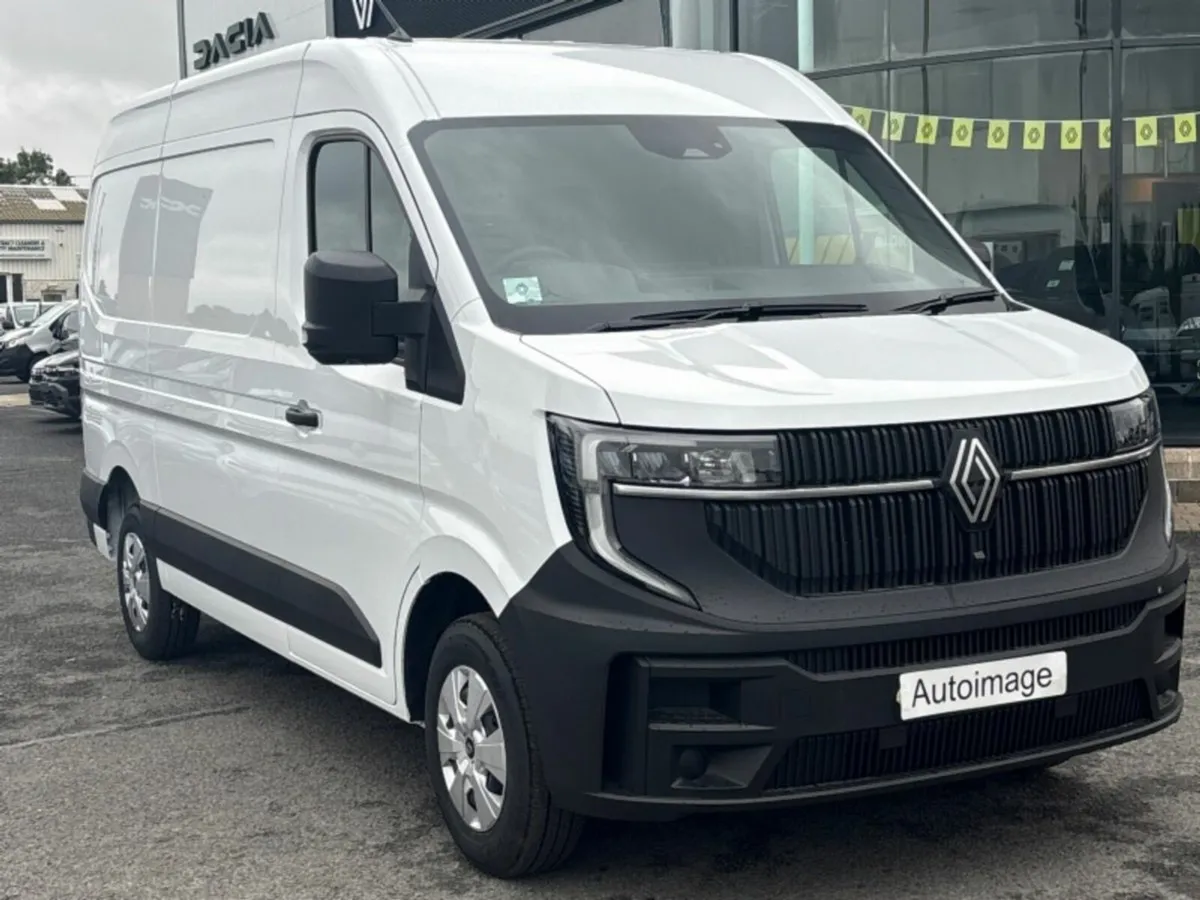 Renault Master 130BHP MWB EX VAT PRICE DISPLAYED - Image 1