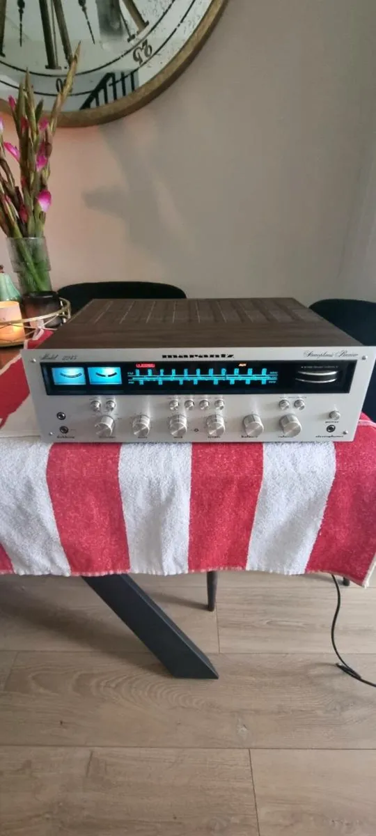Marantz 2245 - Image 2