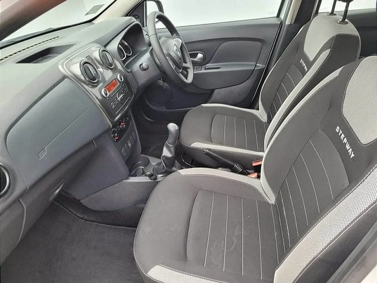 Dacia Sandero Stepway TCe 90  STEPWAY ALTERNATIVE - Image 3