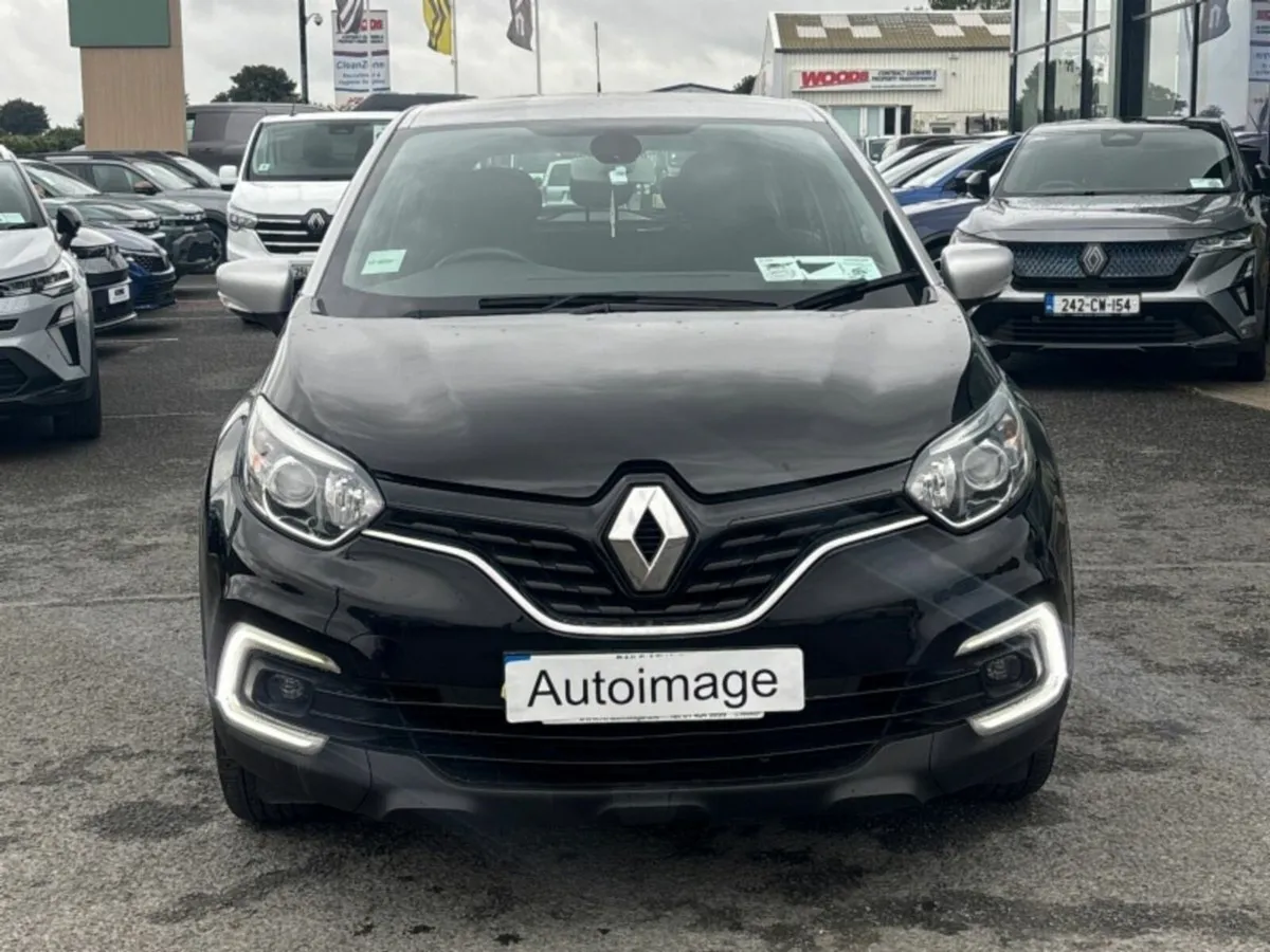 Renault Captur DIESEL 90 DYNAMIQUE NAV - Image 2