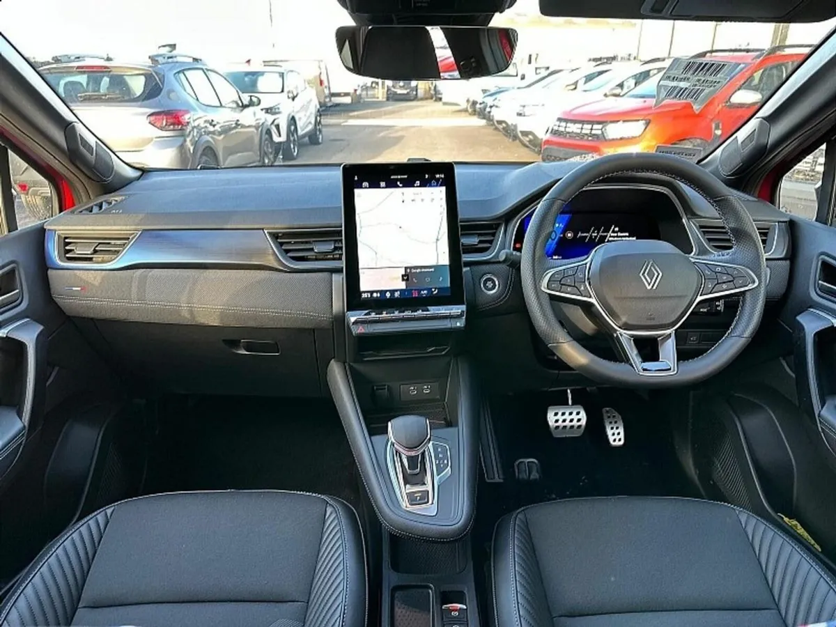 Renault Symbioz E-Tech HEV 145 Techno Esprit Alpin - Image 3