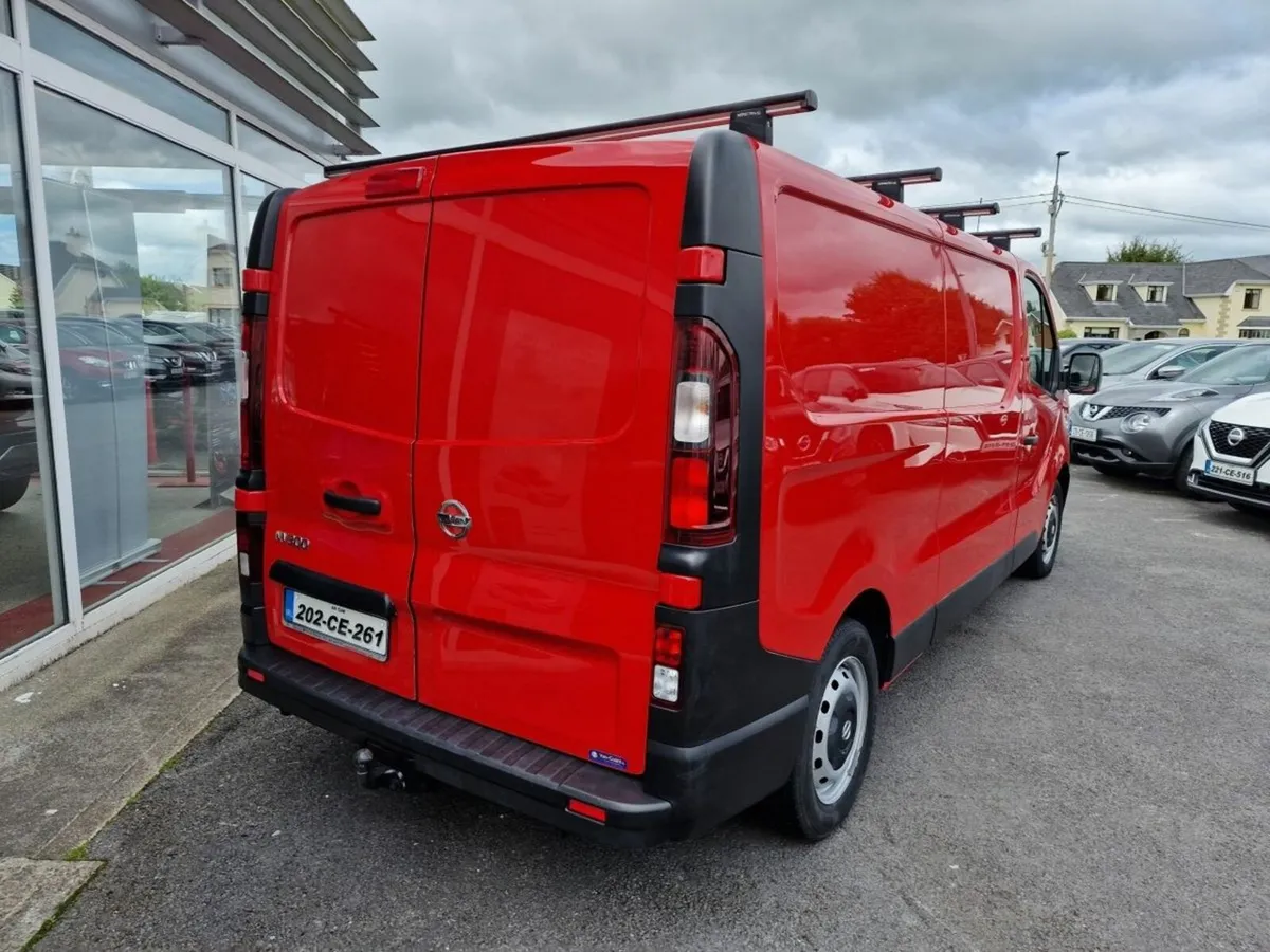 Nissan NV300 NV300 LWB 120 XE MY20 4DR - Image 3