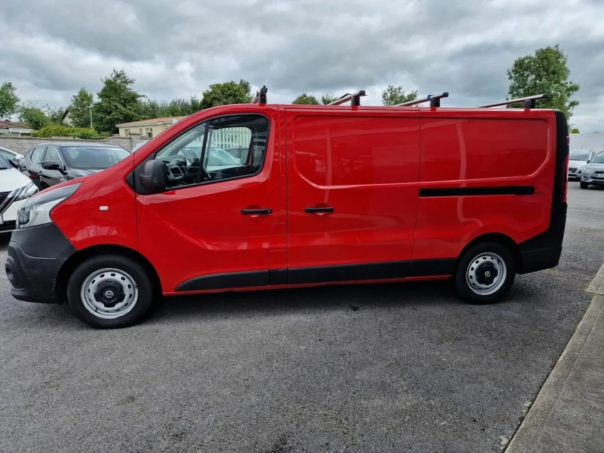 Nissan NV300 NV300 LWB 120 XE MY20 4DR - Image 4