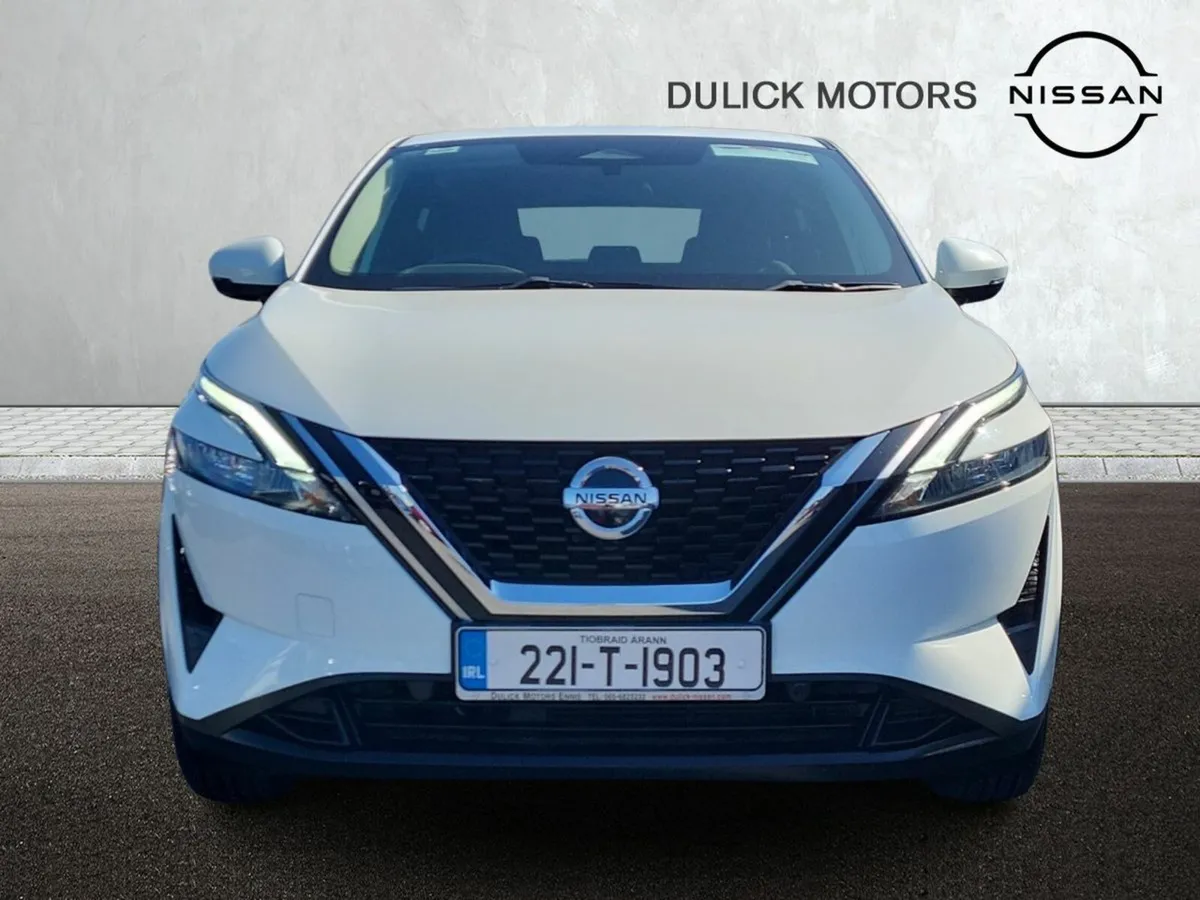 Nissan Qashqai 1.3 PET MILD HYBRID SV - Image 4