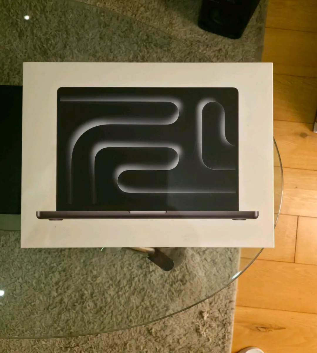 Macbook Pro M4 Chip 2025 - Image 1