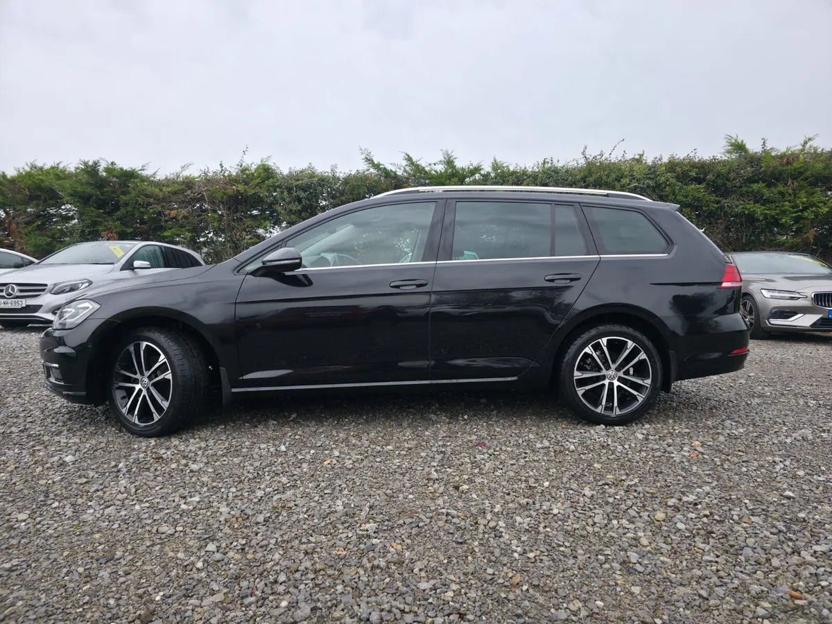 2019 Volkswagen Golf Variant | 1.2 TSI Comfortline - Image 2