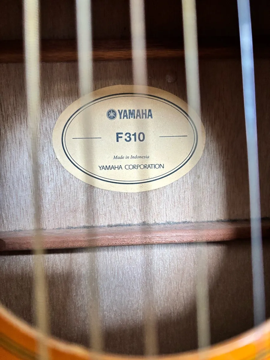Guitar Yamaha F310 II Acoustic, - Image 2