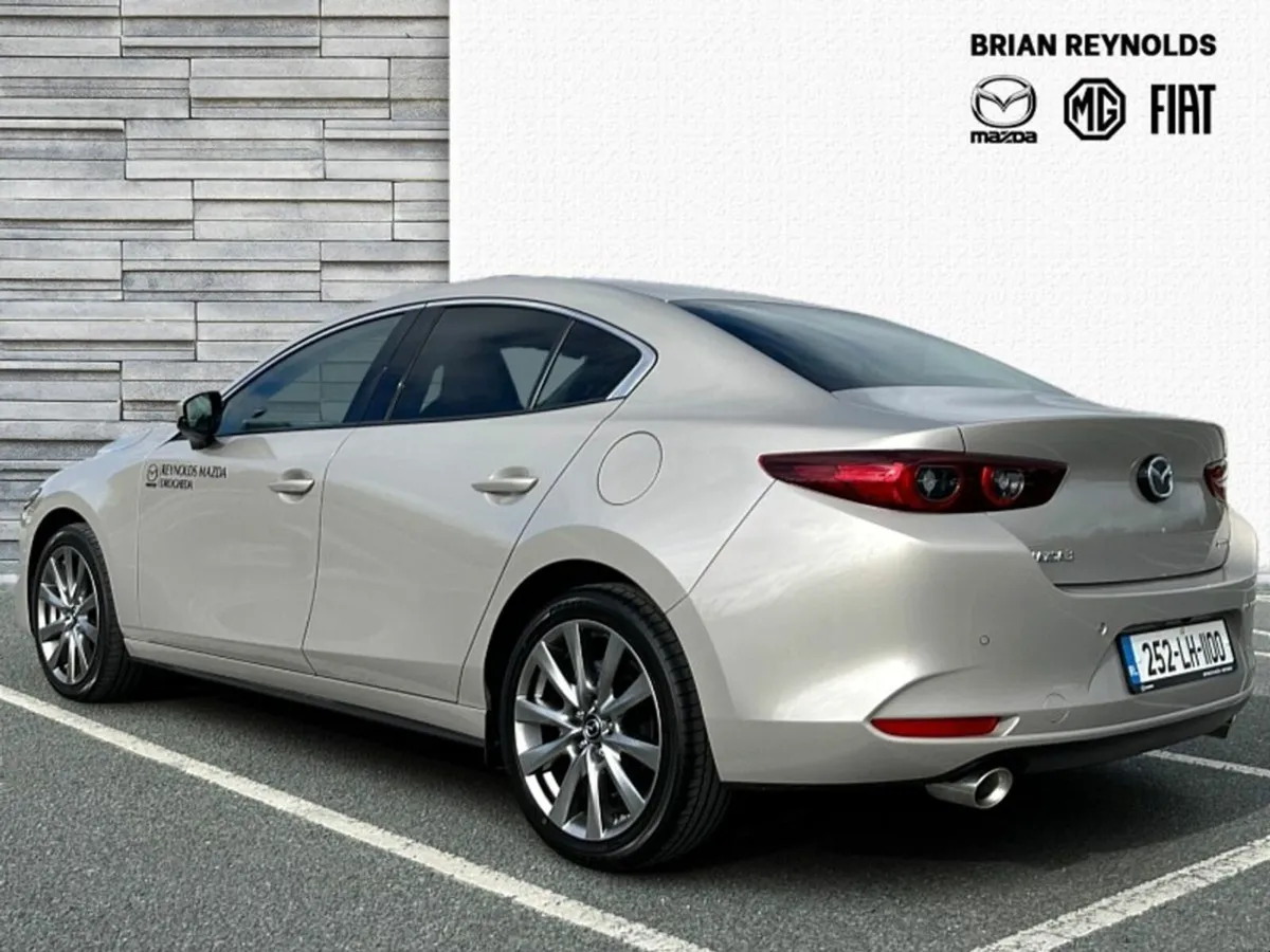 Mazda Mazda3 2.0L e-SKYACTIV X 186ps 6MT Takumi SU - Image 4