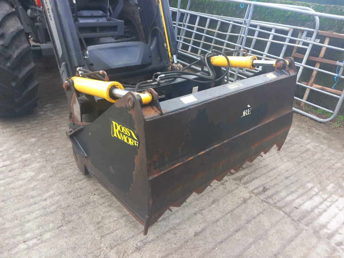 Rossmore Silage grab - Image 1