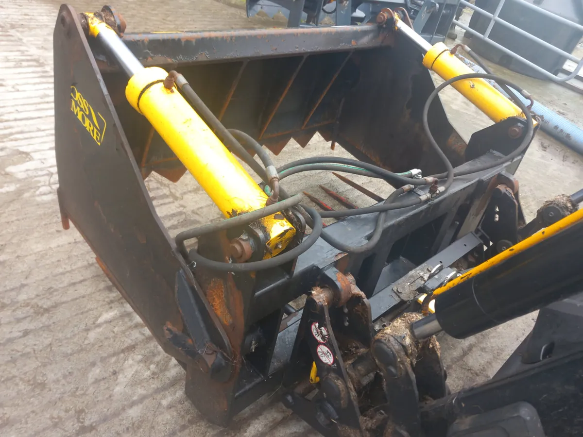 Rossmore Silage grab - Image 4