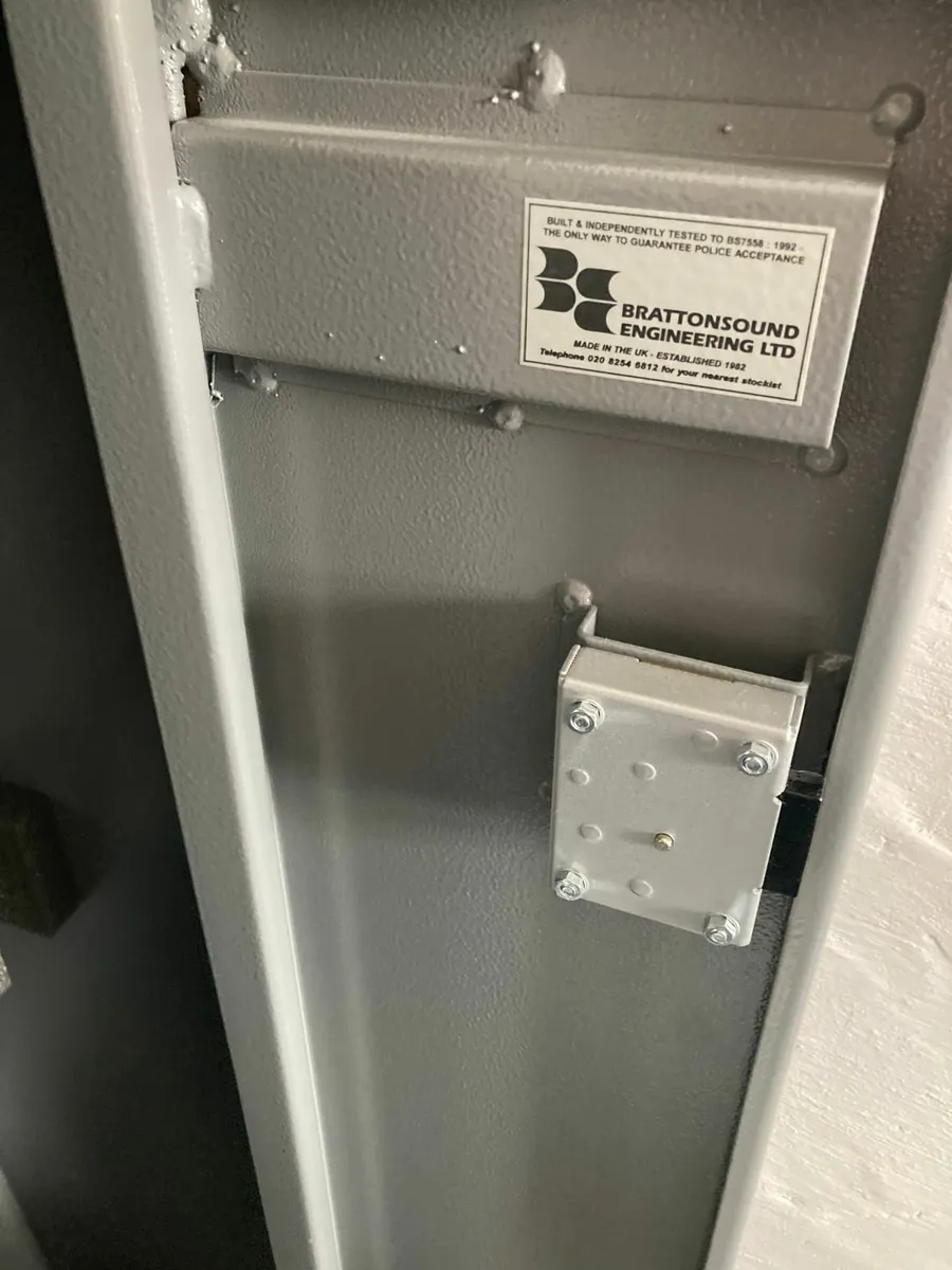 Brattonsound RD5 Sentinel 4/5 Safe - Image 4