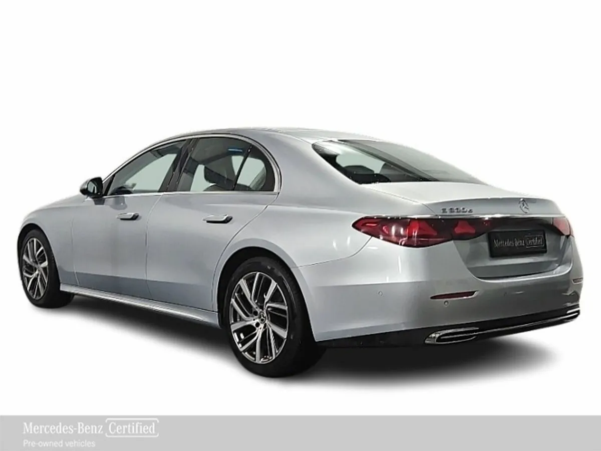 Mercedes-Benz E-Class E220D Exclusive Plus - Image 4