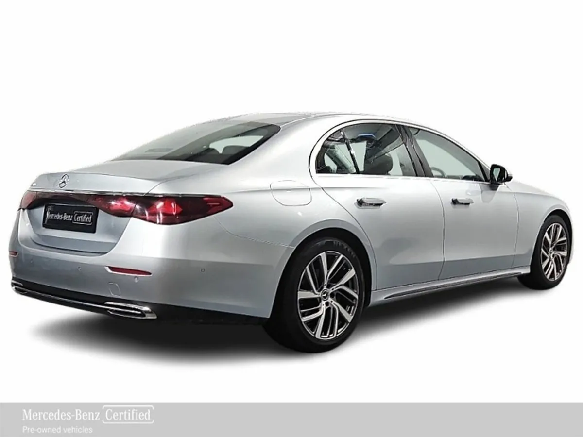 Mercedes-Benz E-Class E220D Exclusive Plus 6.9% PC - Image 4