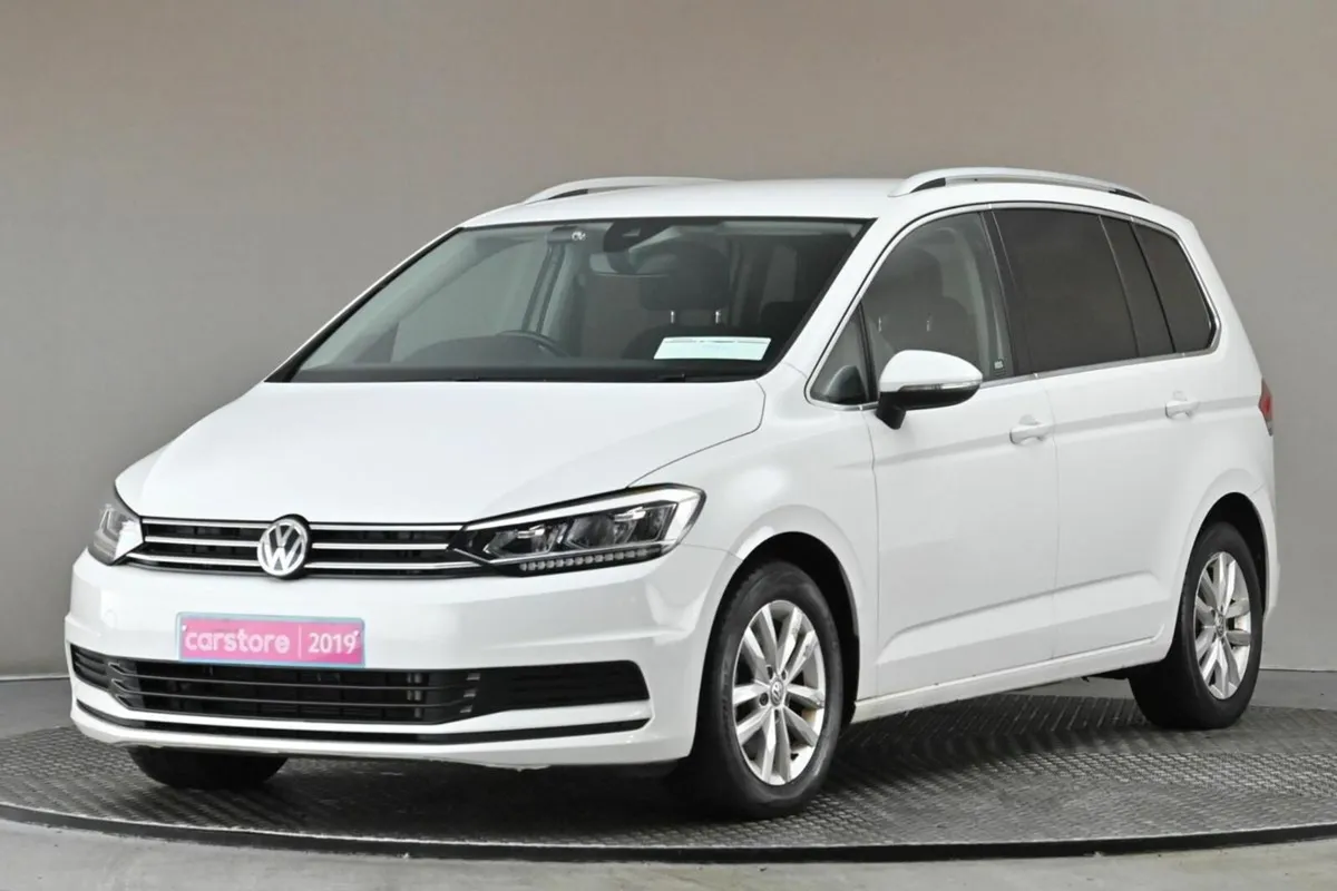 Volkswagen Touran 2.0TDI DSG COMFORTLINE **REVERSE - Image 3