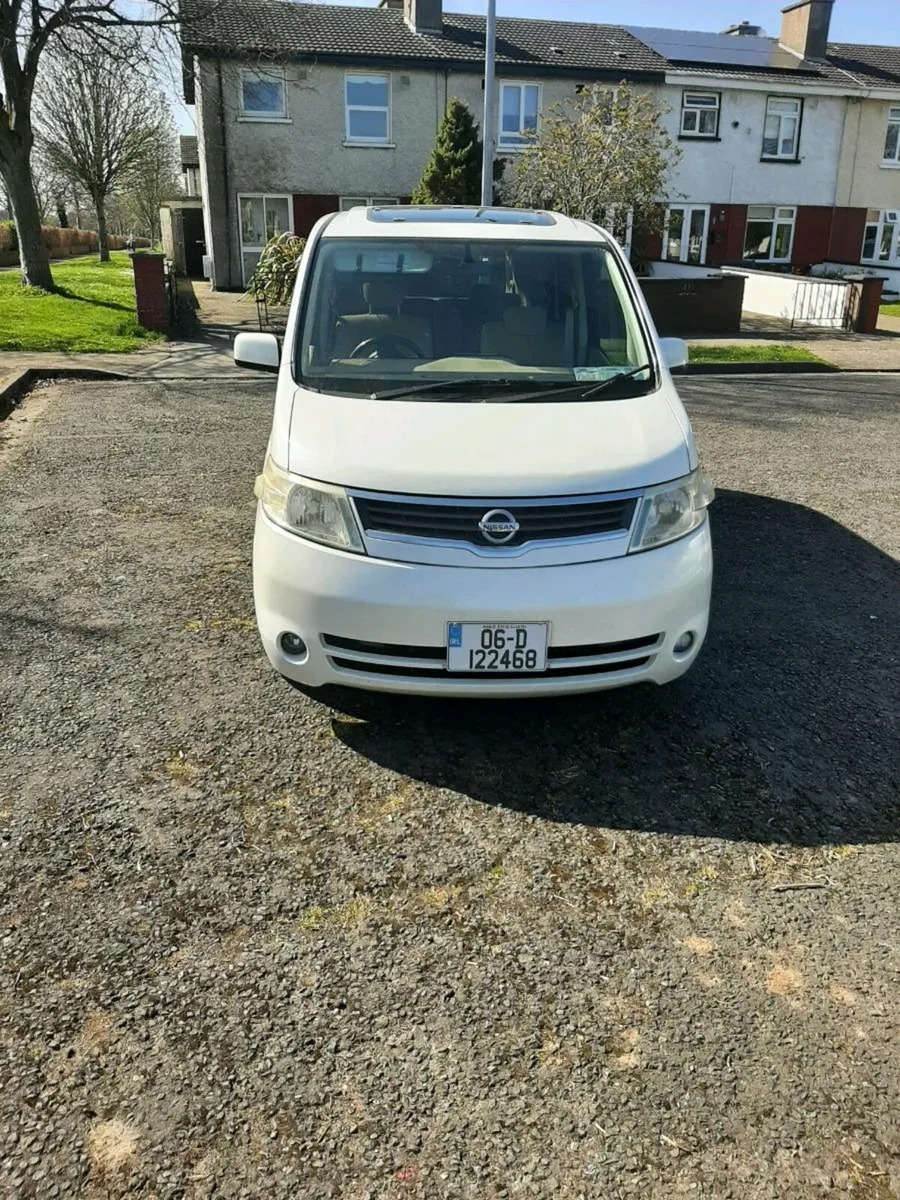 Nissan serena - Image 4