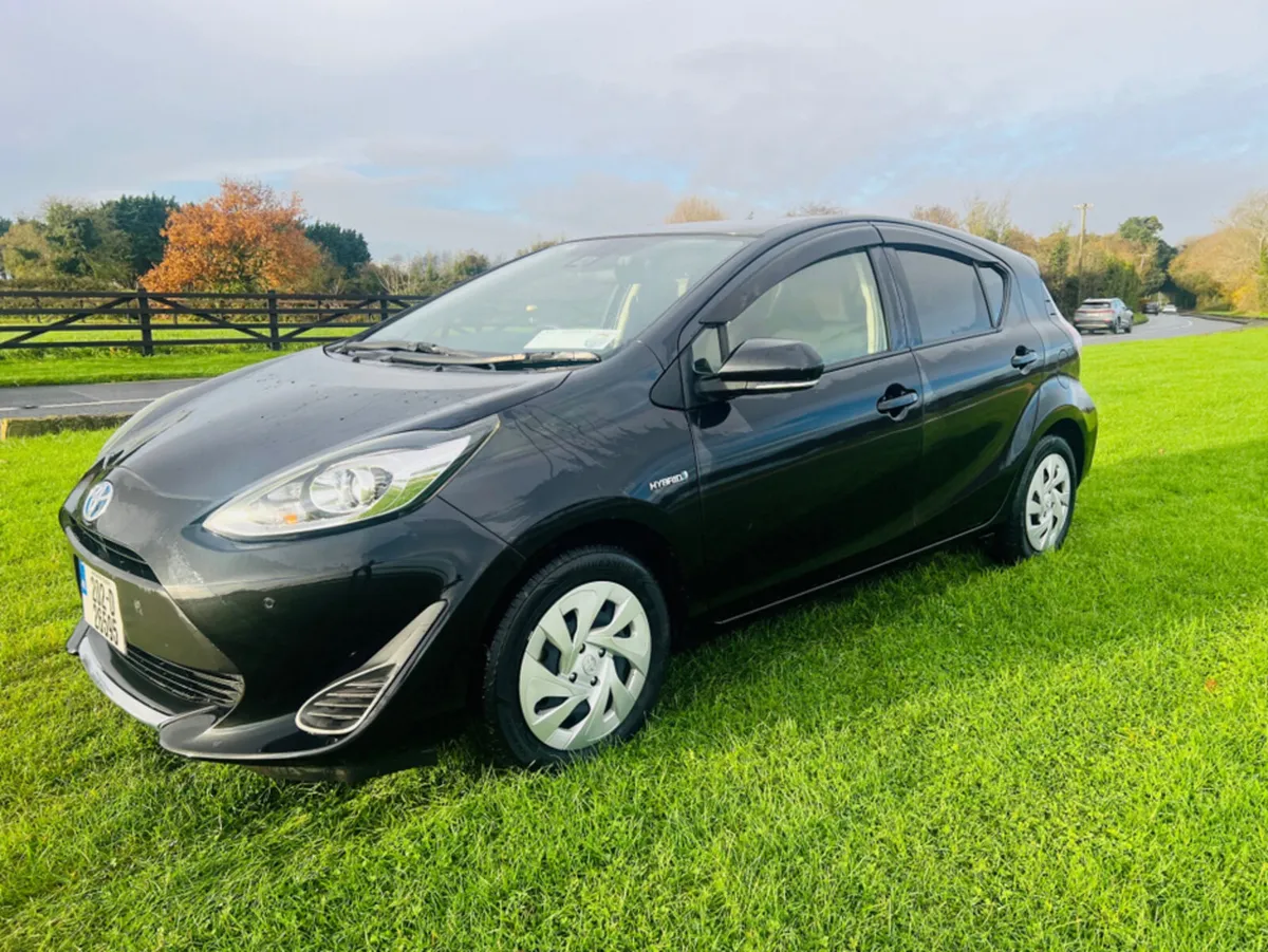 Toyota Aqua 2020 AQUA HYBRID CAR IN BLACK  AUTOMAT - Image 4